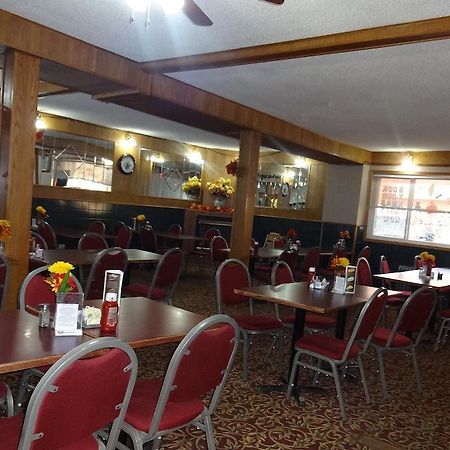 King'S Hotel & Motel By Elevate Rooms Shaunavon Exterior foto