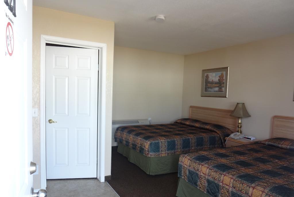 King'S Hotel & Motel By Elevate Rooms Shaunavon Cameră foto
